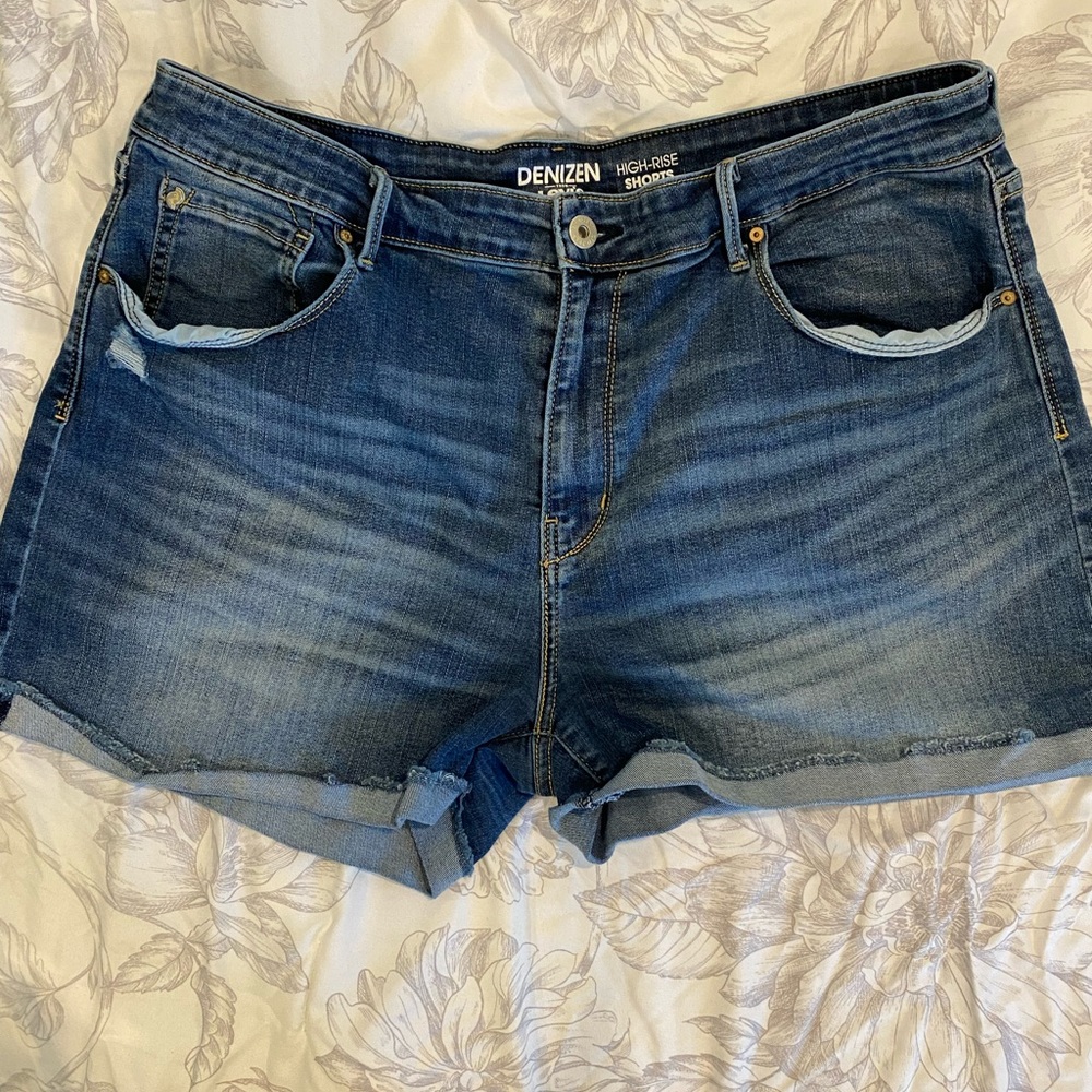 High rise Jean shorts. 5” length.Medium/dark wash.